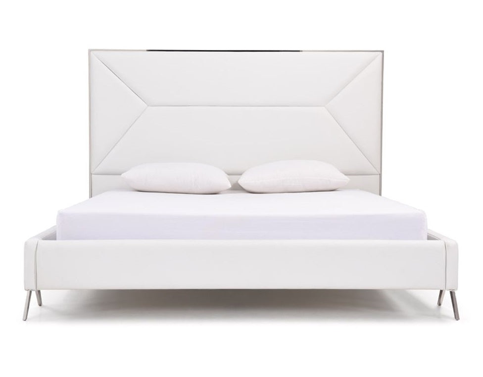 Candid Modern White Bed by VIG Furniture - View 1