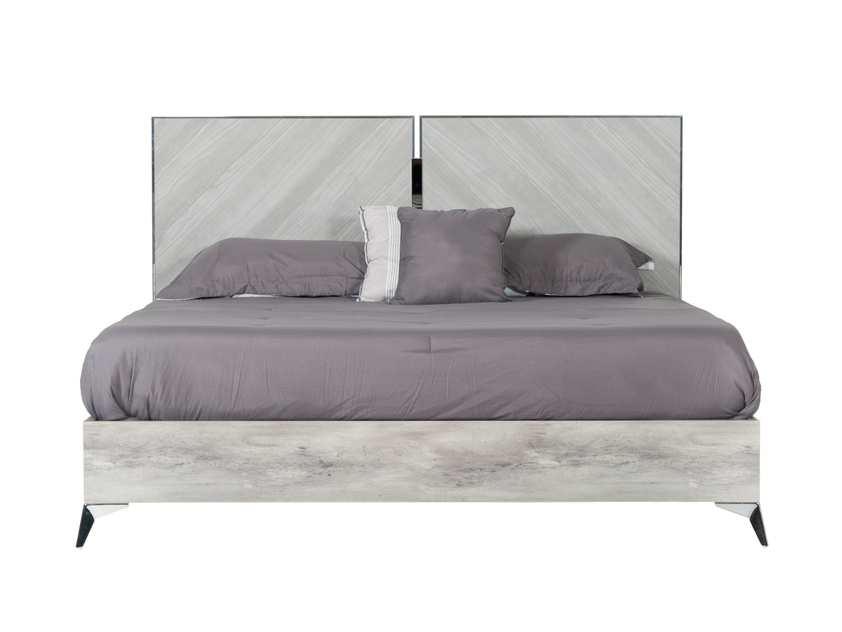 Alexa Italian Modern Grey Bed by VIG Furniture - View 1