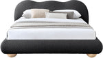 Hyde - Bed