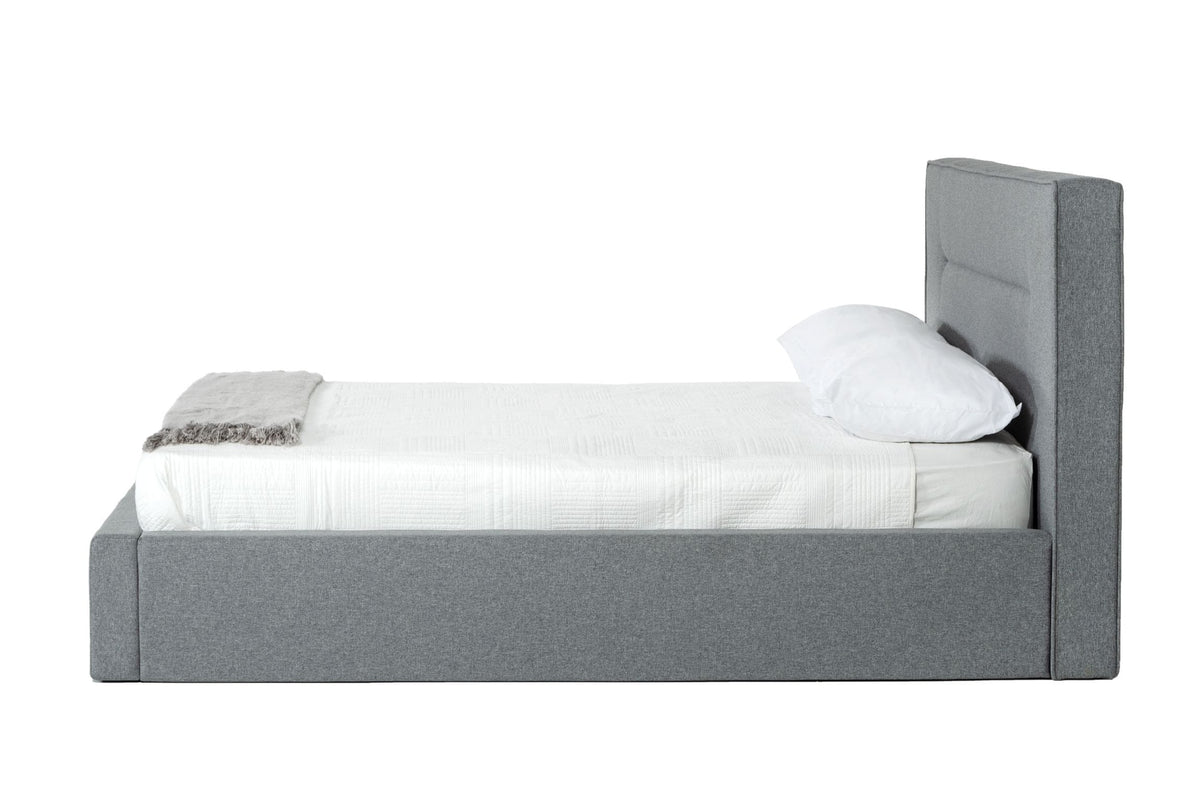 Juliana - Queen Italian Modern Dark Grey Upholstered Bed by VIG Furniture - View 3
