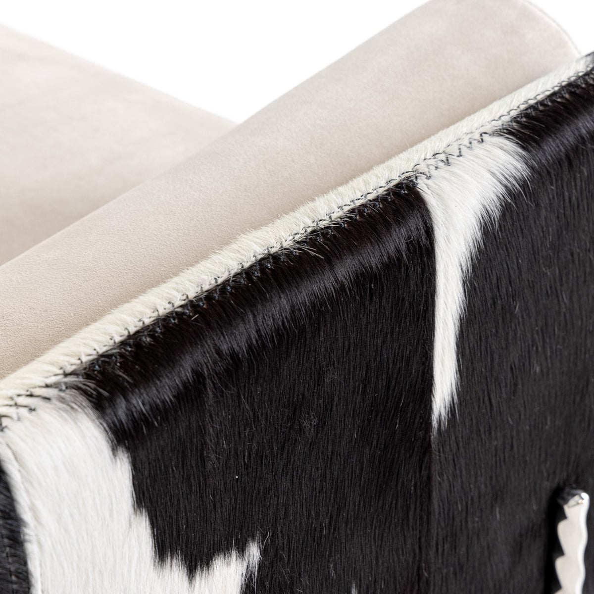 Pueblo - Modern Cow-hide Sofa by VIG Furniture - View 6