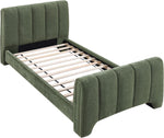 Camila - Bed
