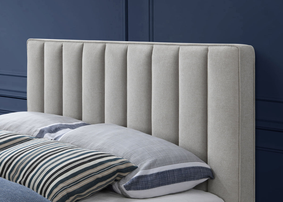 Vance - Bed