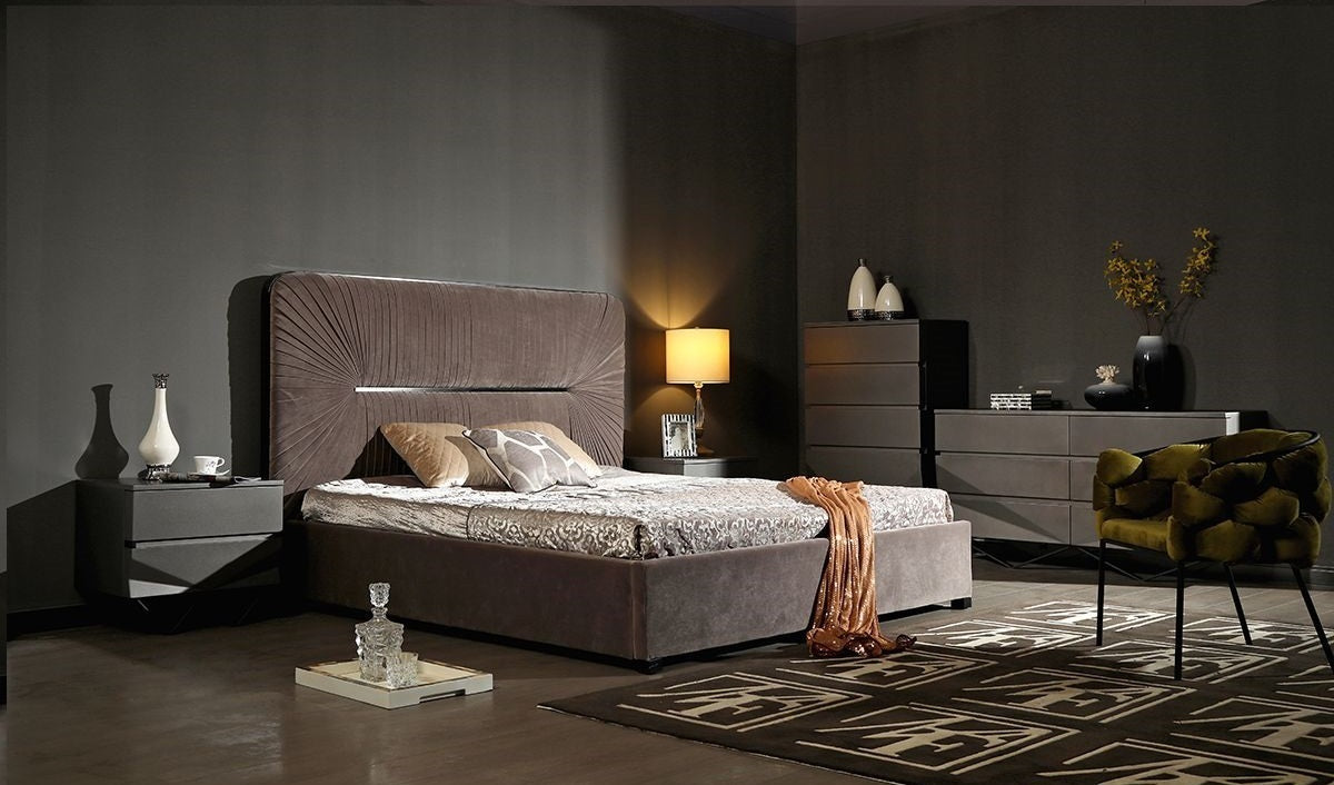 Duke Modern Grey Velvet & Black Gun Chrome Bedroom Set by VIG Furniture - View 1