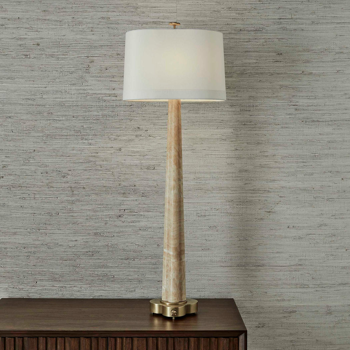 Golden Clover - Buffet Lamp - Brown