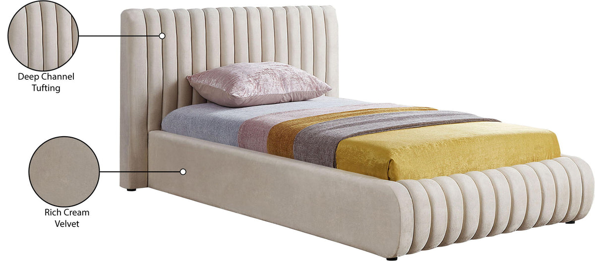 Nico - Bed