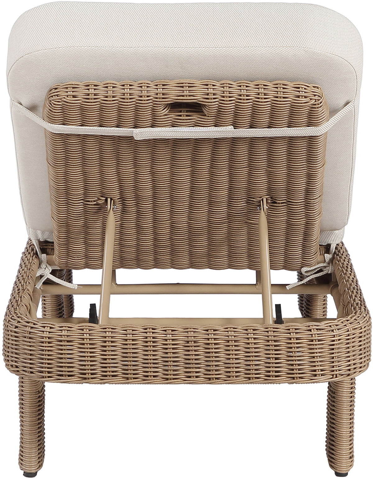 Sandbay - Olefin Water Resistant Fabric And Wicker Outdoor Patio Lounge Chair