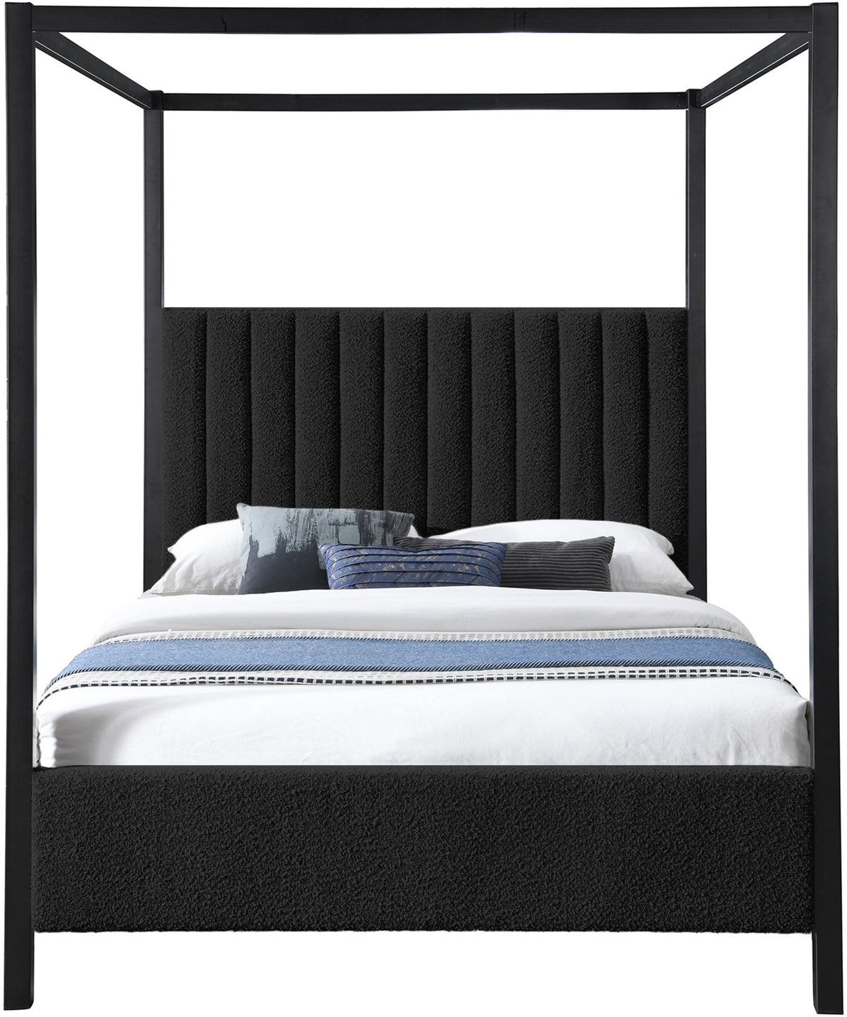 Kelly - Bed