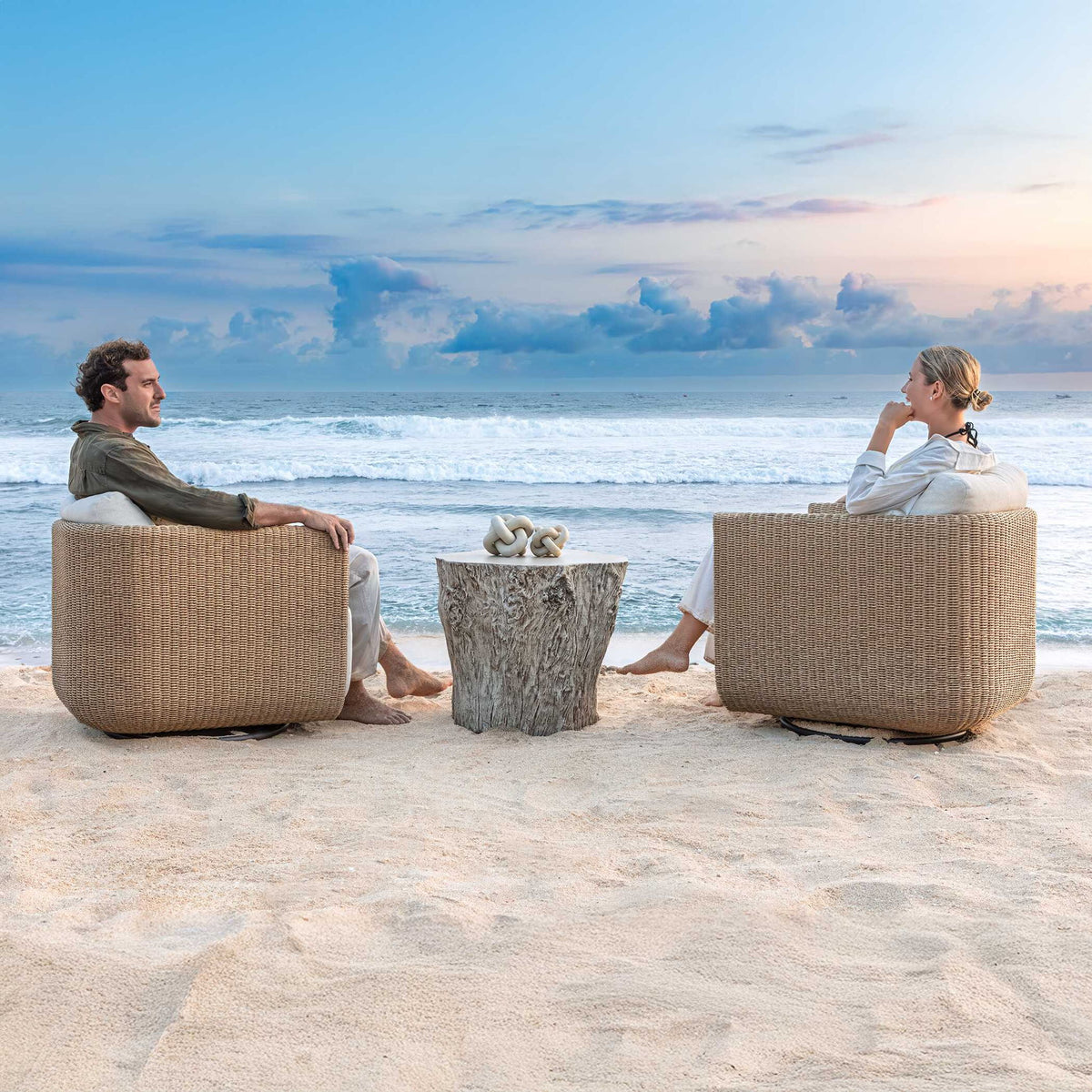 Santorini - Outdoor Swivel Lounge Chair - Brown