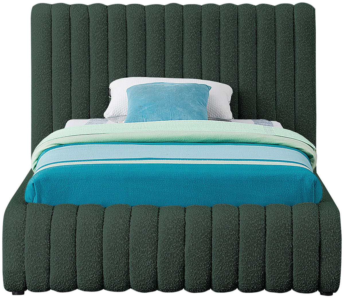 Nash - Bed