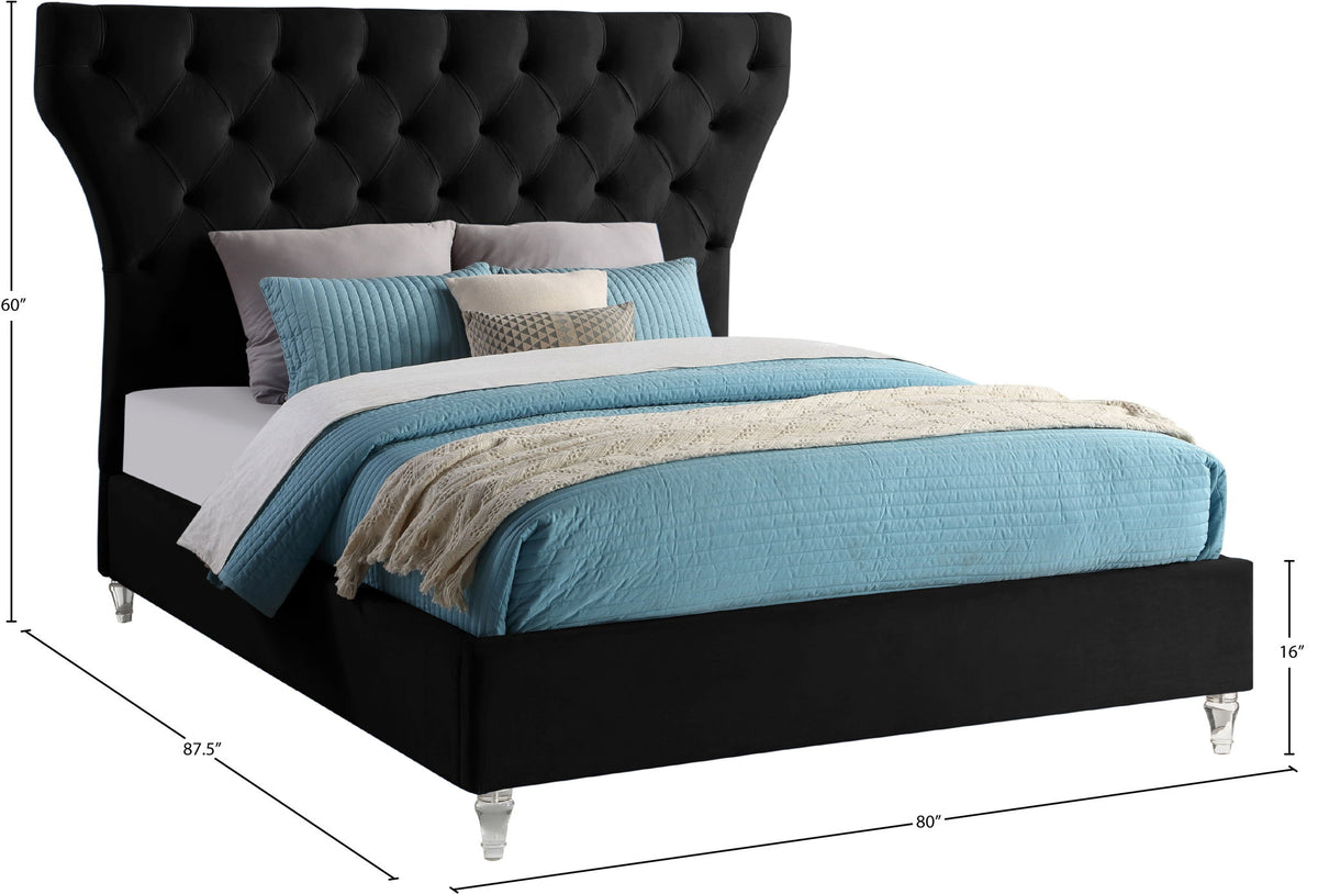Kira - Bed