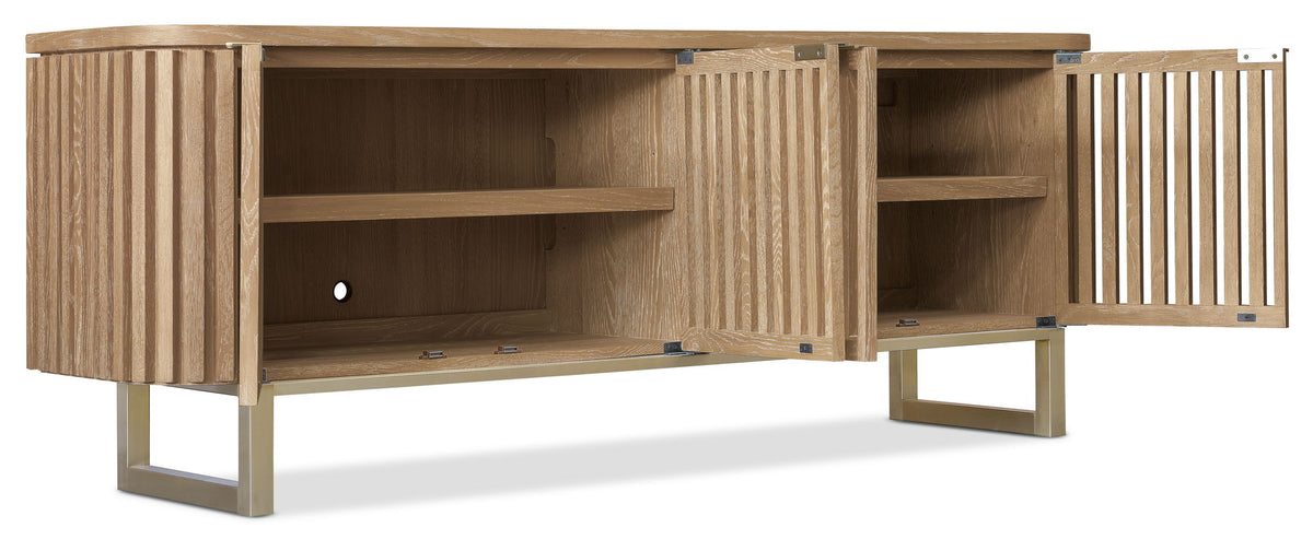 Commerce And Market - Easton Entertainment Console