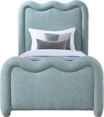Gavin - Bed