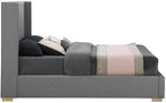 Royce - Bed