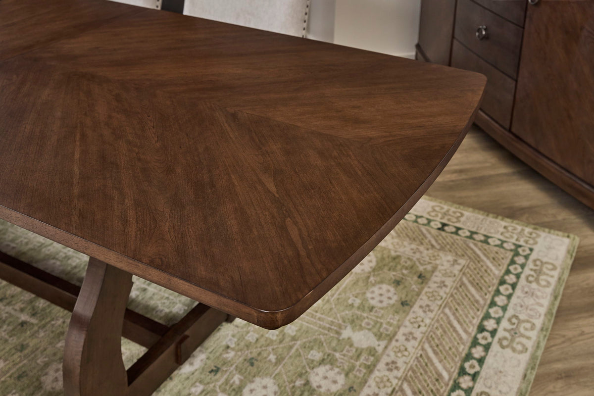 Bellevue - Rectangular Dining Table - Whiskey Brown