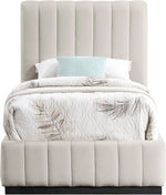 Lucia - Bed