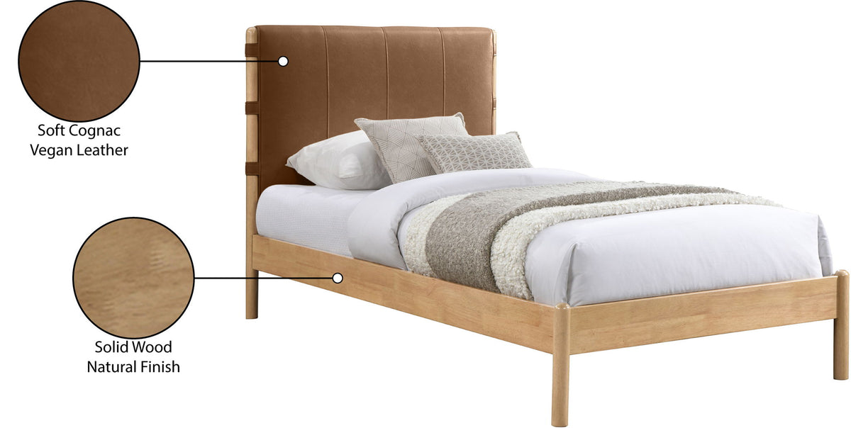 Asher - Bed