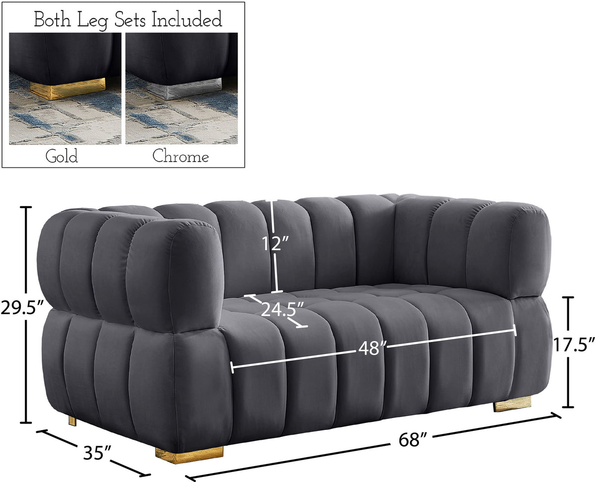 Gwen - Loveseat