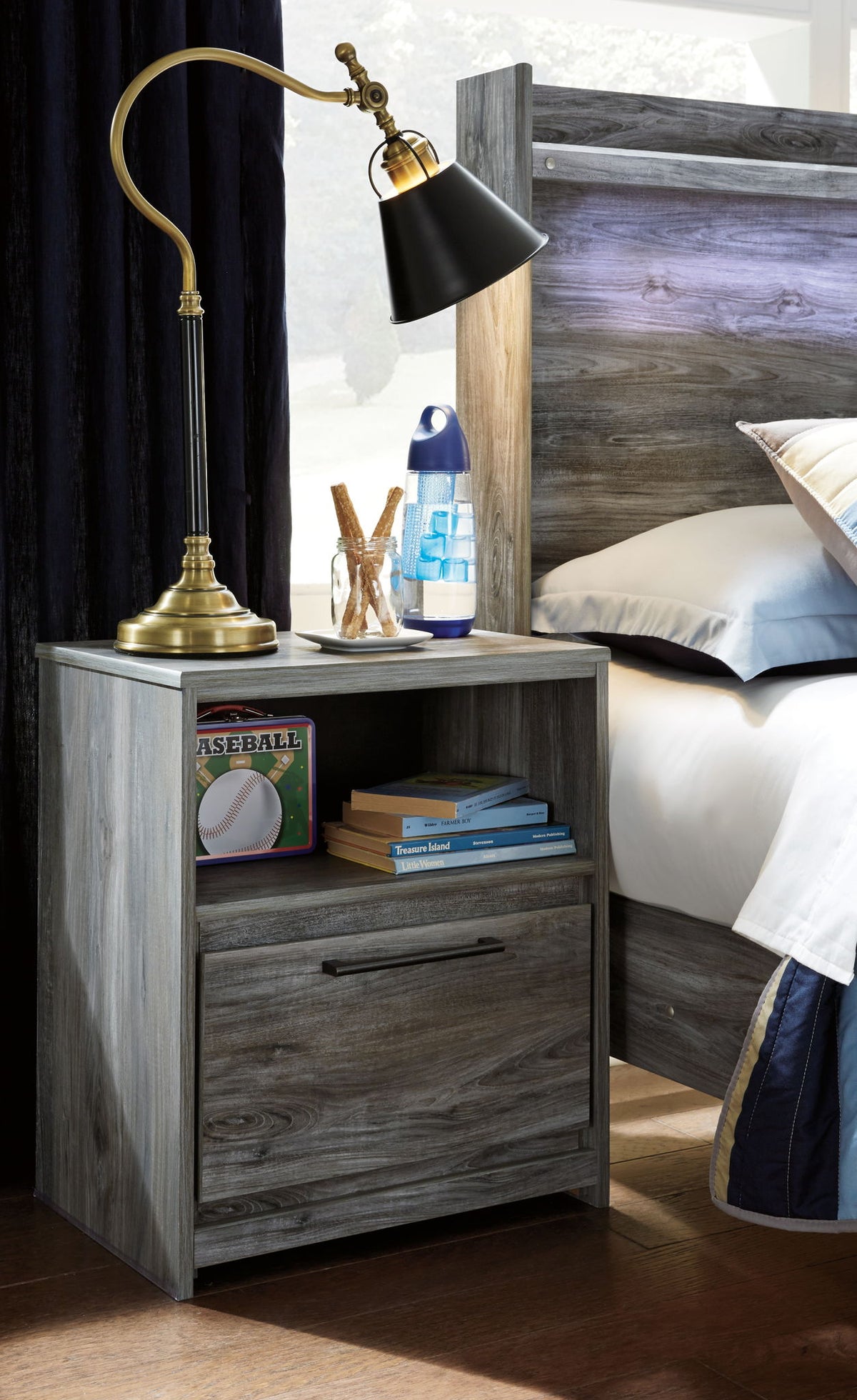 Baystorm - Panel Bedroom Set - Gray