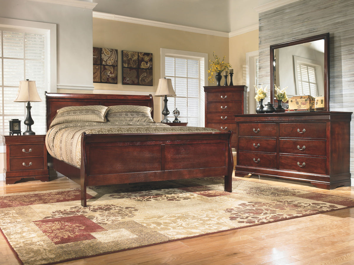 Alisdair - Sleigh Bed