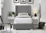Royce - Bed