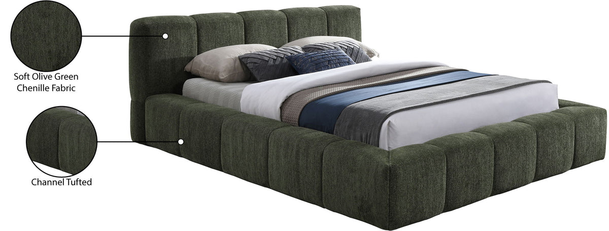 Carlin - Bed
