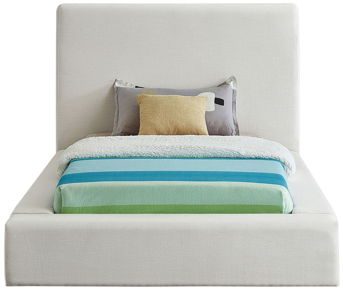 Devin - Bed