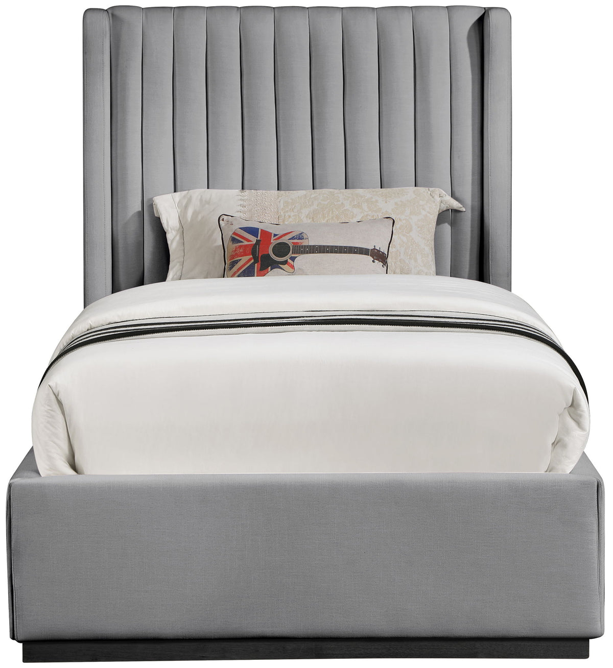 Logan - Bed