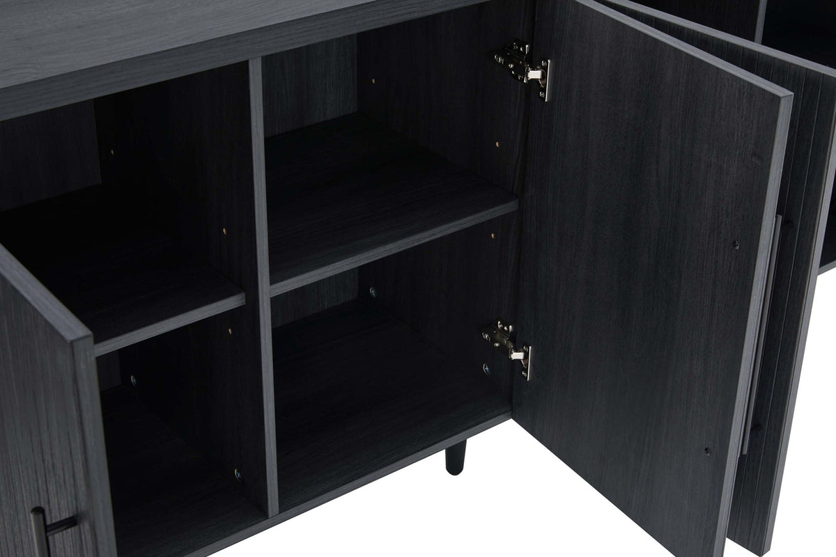 Manhattan Jodie - Sideboard