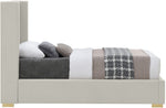 Royce - Bed