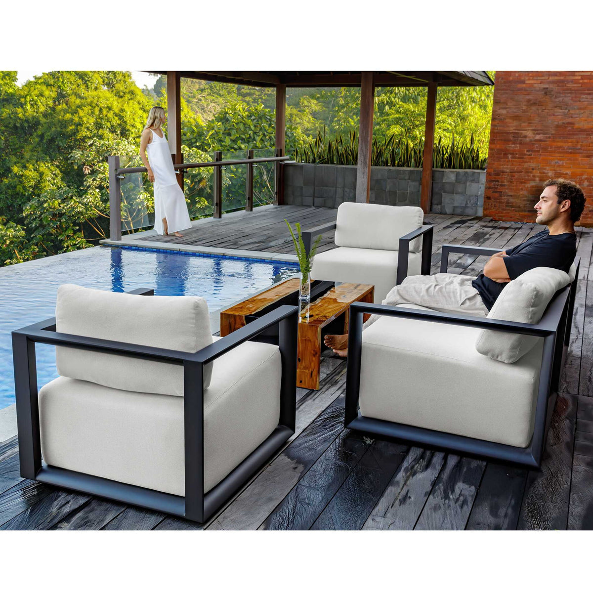 Remsen - Outdoor Lounge Chair - Black / Oyster