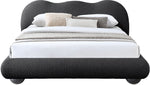 Hyde - Bed