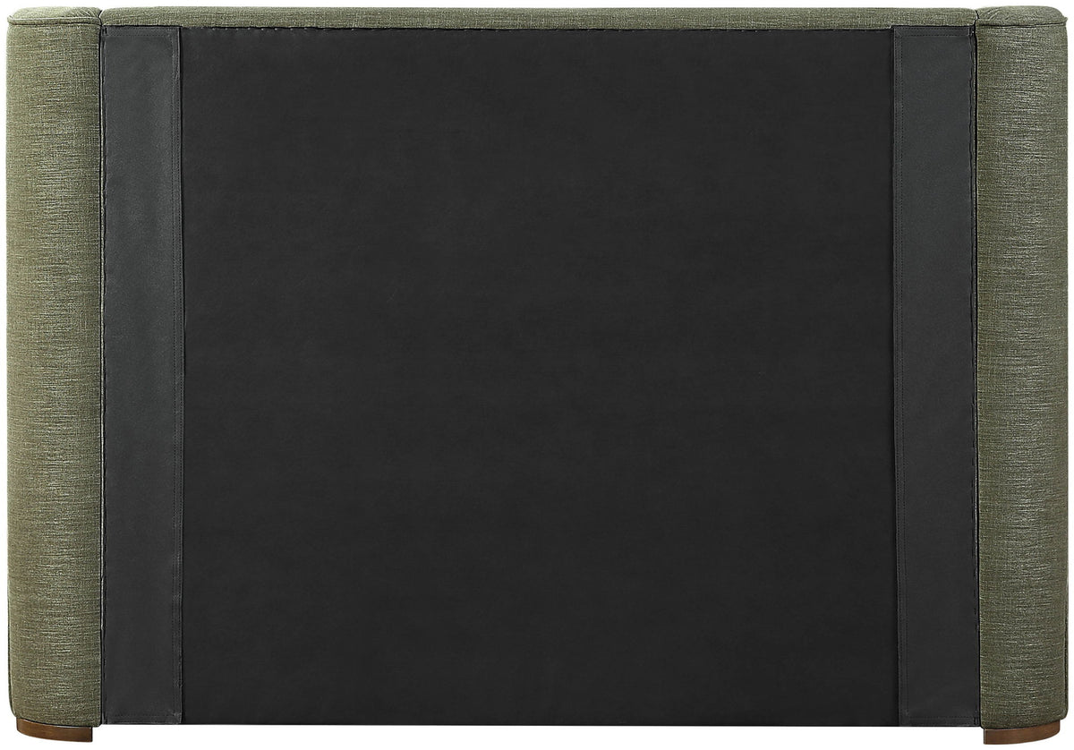 Aurin - Upholstered Bed