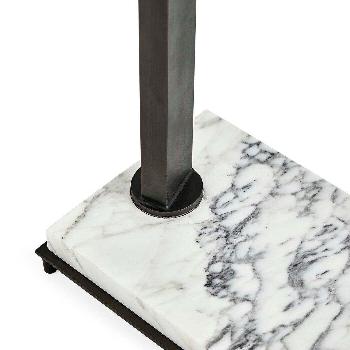 Illume - Floor Lamp