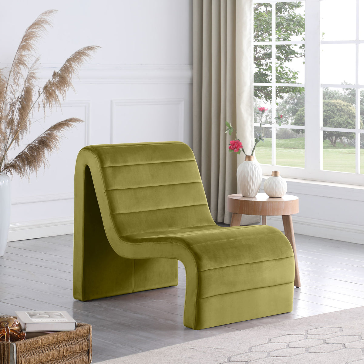Ivy - Velvet Accent Chair