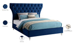 Kira - Bed