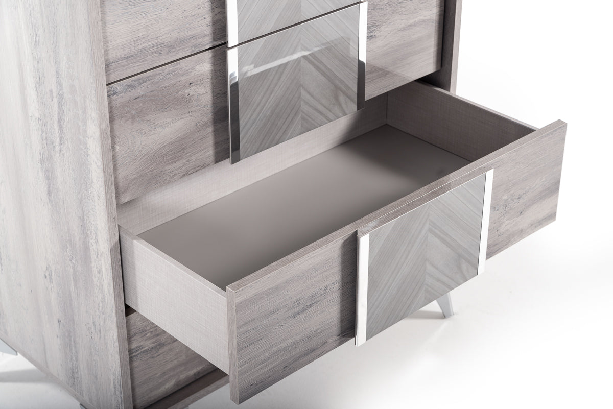 Alexa Italian Modern Grey Chest by VIG Furniture - View 3