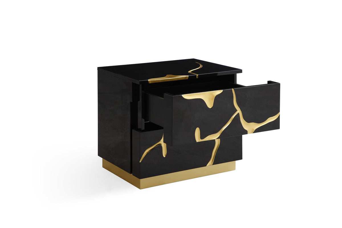 Aspen - California King Modern Black + Gold Bed + Nightstands by VIG Furniture - View 7