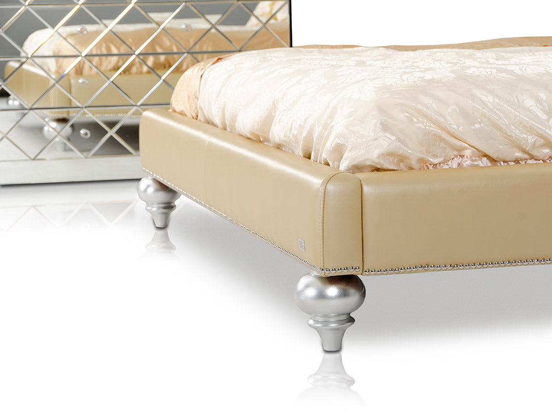 Monica Modern Champagne Leather Bed by VIG Furniture - View 16