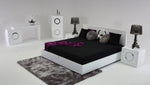 Ovidius - Modern White Crocodile Lacquer Bed by VIG Furniture - View 3