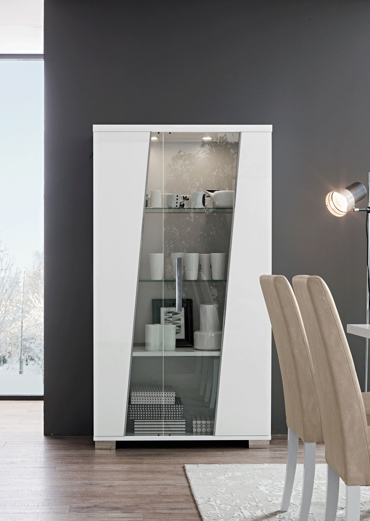 Lisa - 2 Door China - White