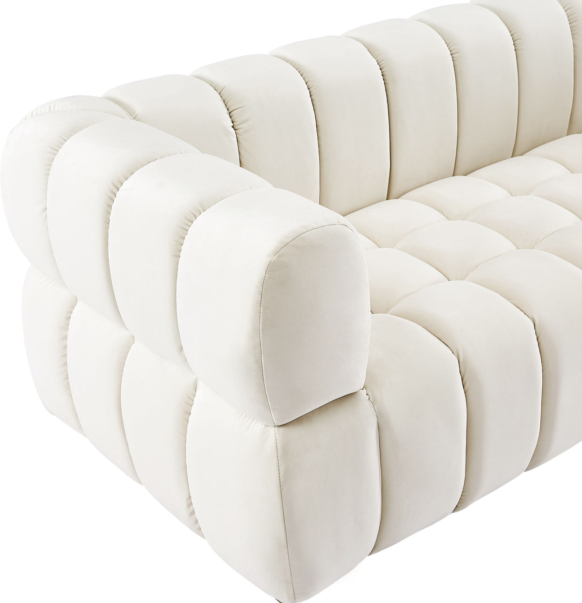 Gwen - Loveseat