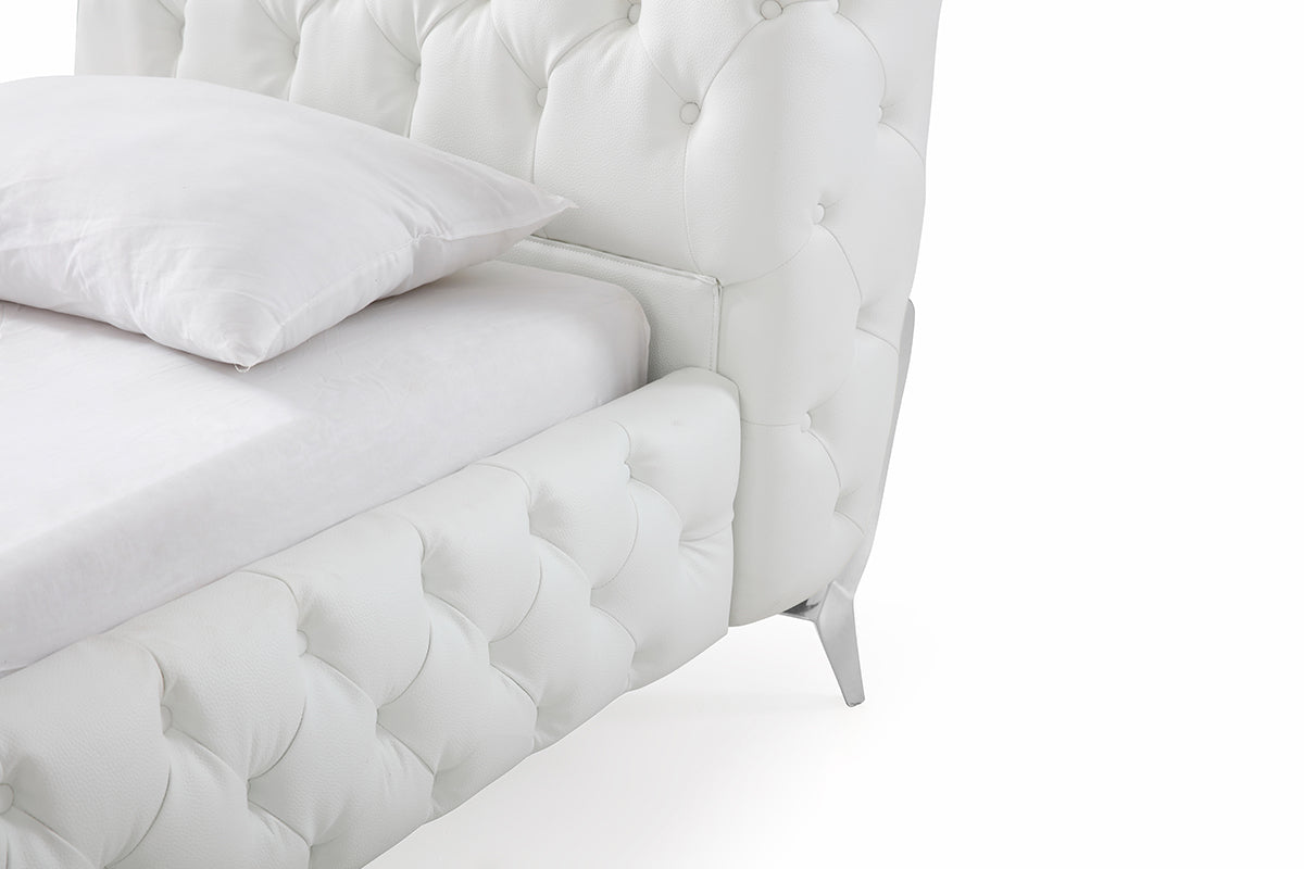 Queen Legend Modern White Bonded Leather Bed by VIG Furniture - View 4