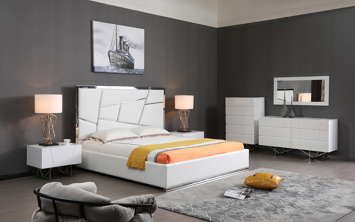 Queen Chrysler Modern White Bonded Leather Bed by VIG Furniture - View 1