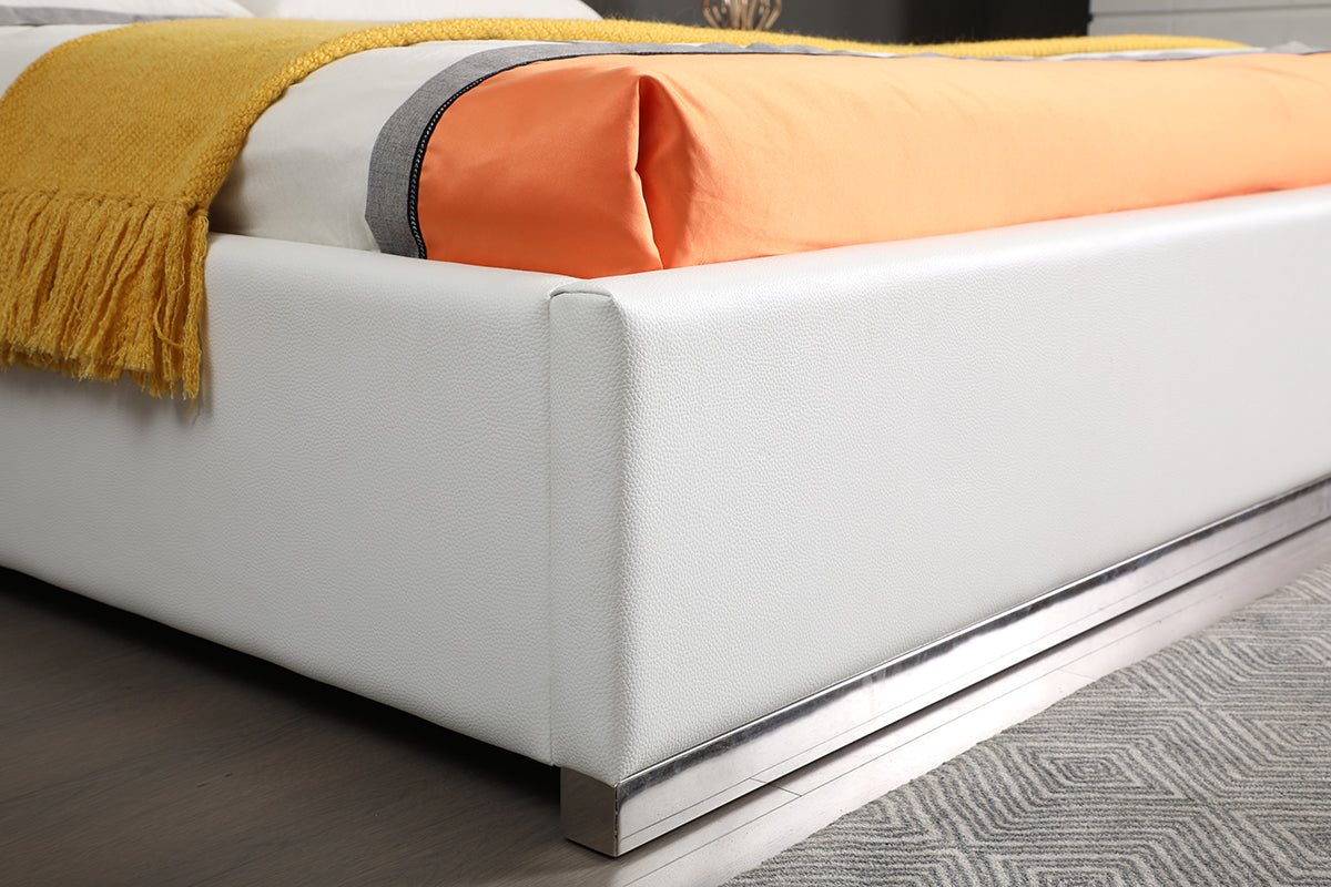 Chrysler Modern White Bonded Leather Bed by VIG Furniture - View 5