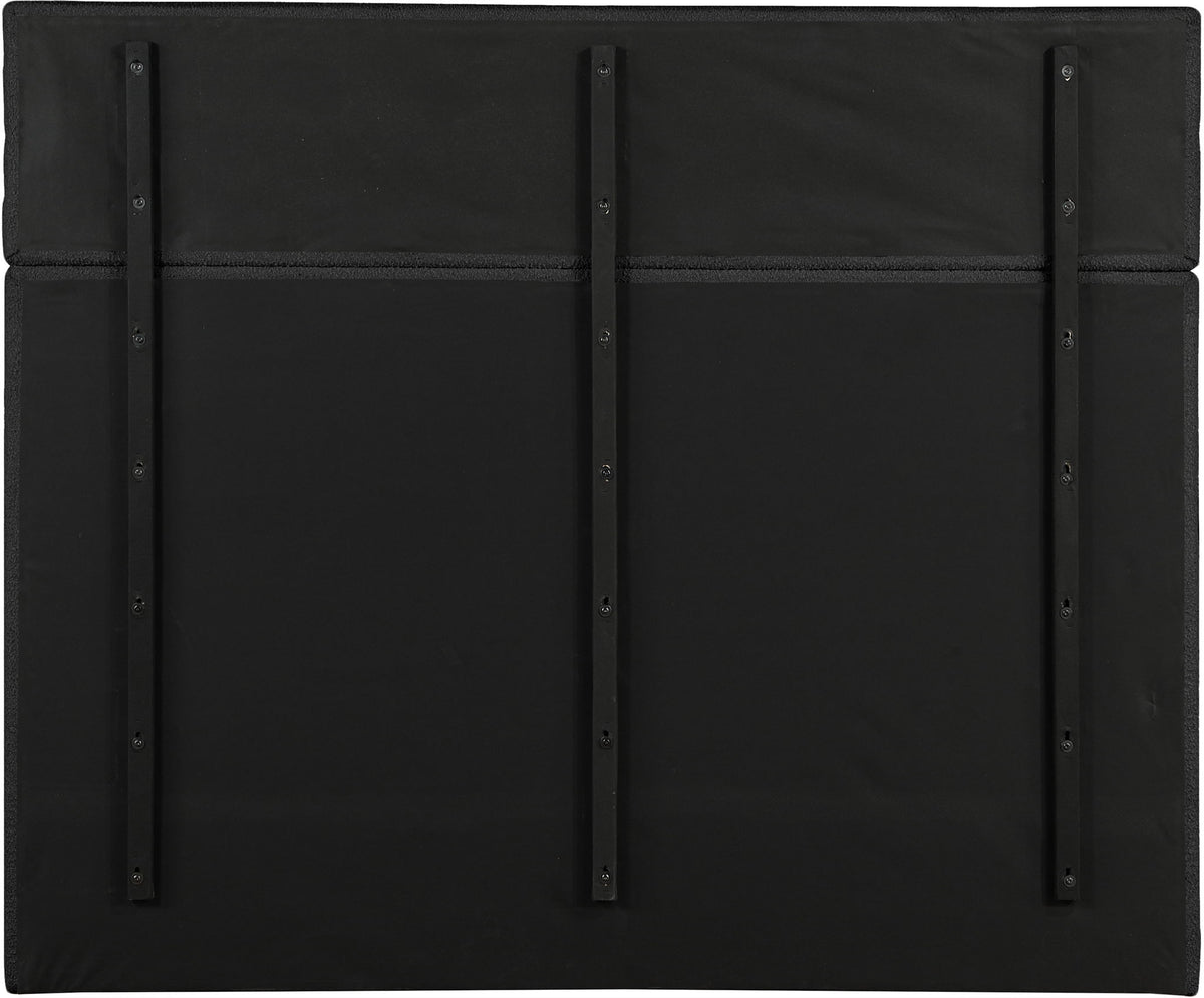 Adam - Boucle Fabric Bed With 70.5" Headboard