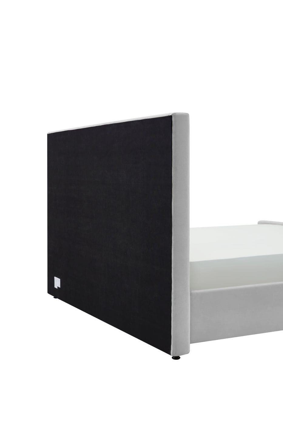 Eastern King Beverly - Modern Grey Velvet Bed by VIG Furniture - View 3