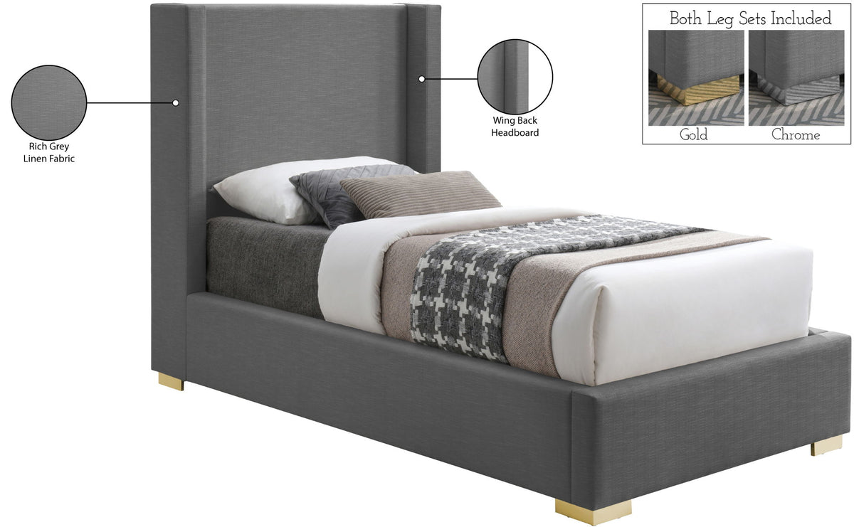 Royce - Bed