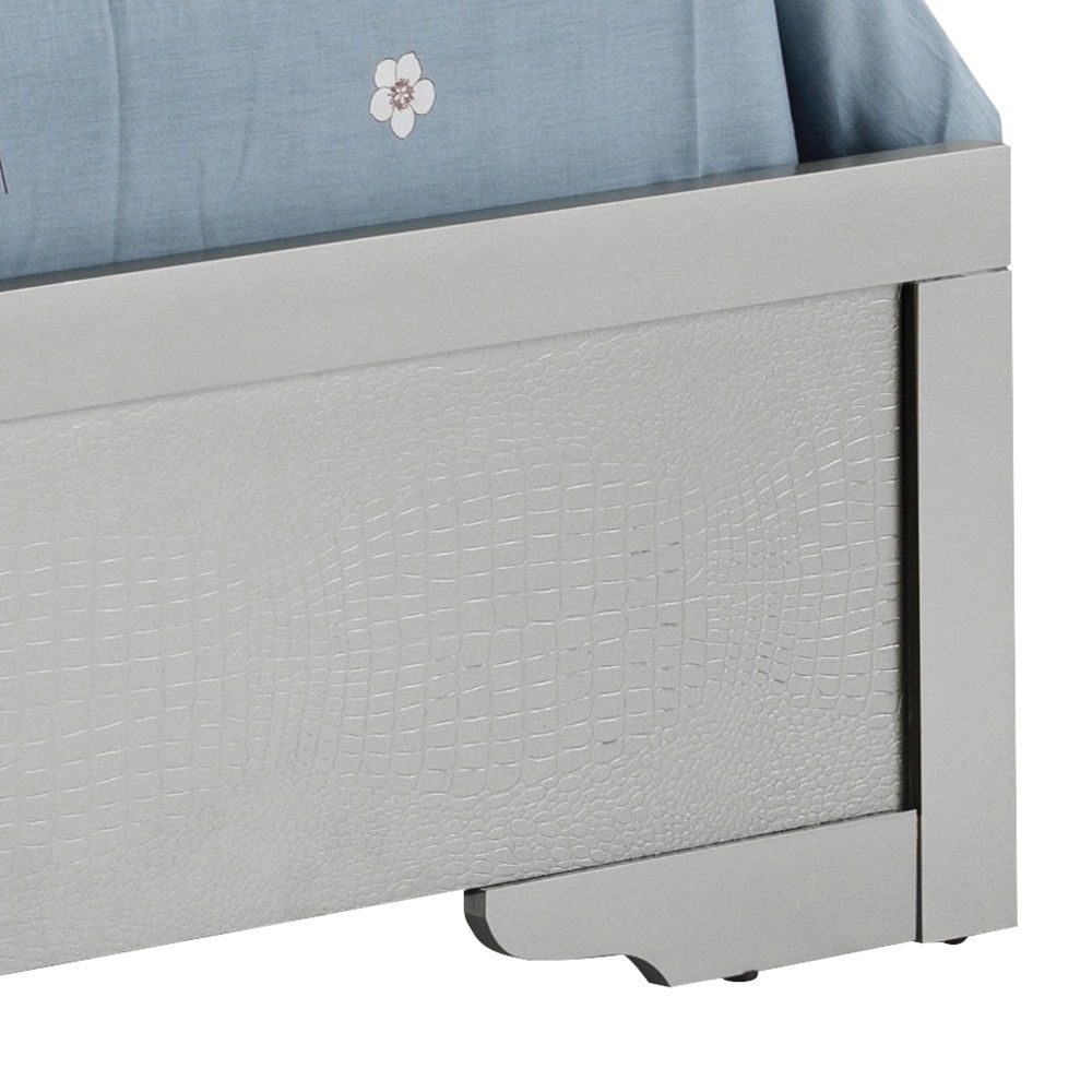 Glory Furniture - Lorana - Bed With LED
