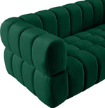 Gwen - Loveseat